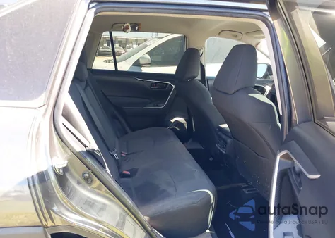 2022 Toyota Rav4 Le z USA, uszkodzony, nr VIN 2T3H1RFV3NC201287